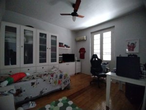 Casa com 209m², 4 dormitórios no bairro Auxiliadora em Porto Alegre para Comprar