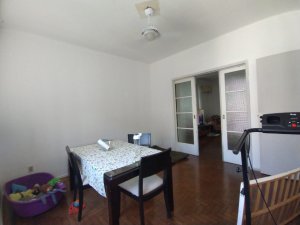 Casa com 209m², 4 dormitórios no bairro Auxiliadora em Porto Alegre para Comprar