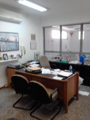 Salas/Conjuntos com 72m² no bairro Petrópolis em Porto Alegre para Alugar