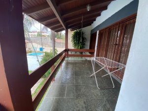 Casa com 500m², 5 dormitórios no bairro Cristal em Porto Alegre para Alugar