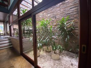 Casa com 500m², 5 dormitórios no bairro Cristal em Porto Alegre para Alugar