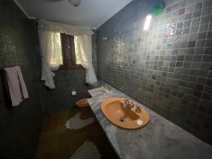 Casa com 500m², 5 dormitórios no bairro Cristal em Porto Alegre para Alugar