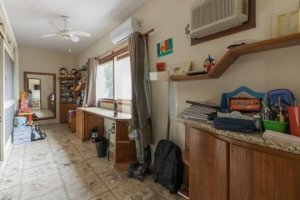 Casa com 375m², 3 dormitórios no bairro Jardim Lindóia em Porto Alegre para Alugar