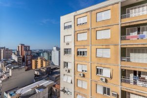 Apartamento com 58m², 2 dormitórios no bairro Centro Histórico em Porto Alegre para Alugar