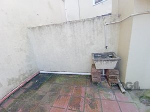 Apartamento com 72m², 1 dormitório no bairro Floresta em Porto Alegre para Alugar