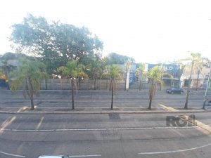 Apartamento com 72m², 1 dormitório no bairro Floresta em Porto Alegre para Alugar