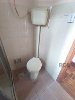 Apartamento com 72m², 1 dormitório no bairro Floresta em Porto Alegre para Alugar