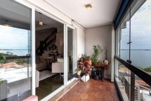 Cobertura com 230m², 3 dormitórios no bairro Praia de Belas em Porto Alegre para Alugar