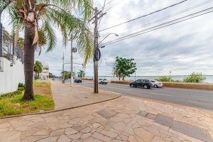 Cobertura com 230m², 3 dormitórios no bairro Praia de Belas em Porto Alegre para Alugar