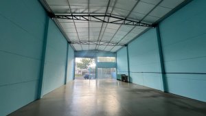 Depósito/Pavilhão com 260m² no bairro Parque Santa Fé em Porto Alegre para Alugar