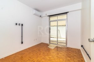 Apartamento com 186m², 4 dormitórios no bairro Moinhos de Vento em Porto Alegre para Alugar