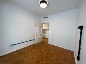 Apartamento com 186m², 4 dormitórios no bairro Moinhos de Vento em Porto Alegre para Alugar