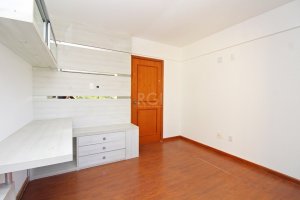 Cobertura com 245m², 3 dormitórios no bairro Mont Serrat em Porto Alegre para Alugar
