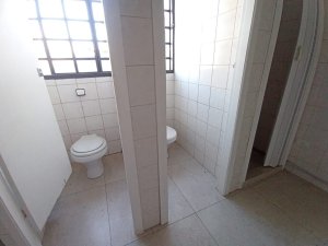 Prédio Comercial com 500m² no bairro São Geraldo em Porto Alegre para Alugar