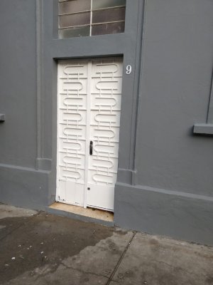 Casa com 400m², 5 dormitórios no bairro Floresta em Porto Alegre para Alugar