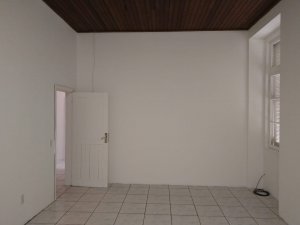 Casa com 400m², 5 dormitórios no bairro Floresta em Porto Alegre para Alugar