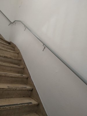 Casa com 400m², 5 dormitórios no bairro Floresta em Porto Alegre para Alugar