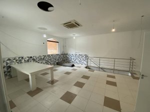 Loja com 280m² no bairro Rio Branco em Porto Alegre para Alugar