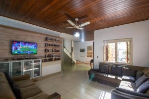 Casa comercial com 169m² no bairro Cidade Baixa em Porto Alegre para Alugar