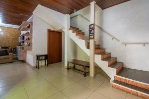 Casa comercial com 169m² no bairro Cidade Baixa em Porto Alegre para Alugar