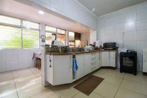 Casa comercial com 169m² no bairro Cidade Baixa em Porto Alegre para Alugar