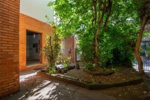 Casa comercial com 169m² no bairro Cidade Baixa em Porto Alegre para Alugar