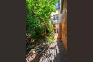 Casa comercial com 169m² no bairro Cidade Baixa em Porto Alegre para Alugar