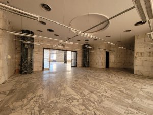 Salas/Conjuntos com 999m² no bairro Centro Histórico em Porto Alegre para Alugar