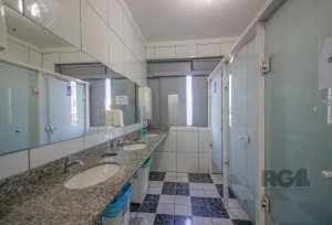 Salas/Conjuntos com 1.000m² no bairro Centro Histórico em Porto Alegre para Alugar