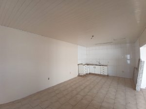 Casa comercial com 200m² no bairro Chácara das Pedras em Porto Alegre para Alugar
