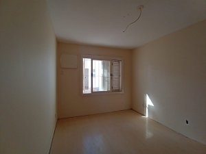 Casa comercial com 200m² no bairro Chácara das Pedras em Porto Alegre para Alugar