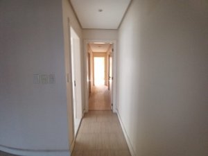 Casa comercial com 200m² no bairro Chácara das Pedras em Porto Alegre para Alugar