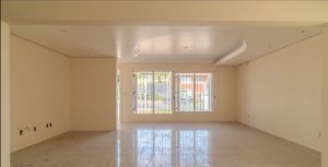 Casa comercial com 200m² no bairro Chácara das Pedras em Porto Alegre para Alugar