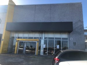 Loja com 1113m² no bairro Cristal em Porto Alegre para Alugar