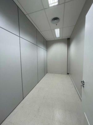 Loja com 1113m² no bairro Cristal em Porto Alegre para Alugar