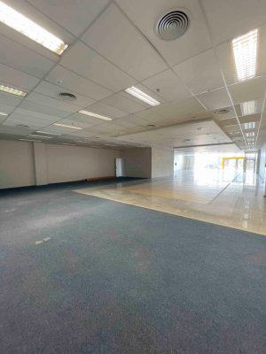 Loja com 1113m² no bairro Cristal em Porto Alegre para Alugar