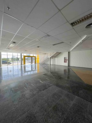 Loja com 1113m² no bairro Cristal em Porto Alegre para Alugar