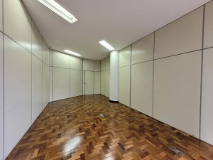 Salas/Conjuntos com 1.073m² no bairro Centro Histórico em Porto Alegre para Alugar