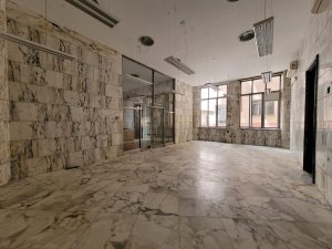 Salas/Conjuntos com 1.340m² no bairro Centro Histórico em Porto Alegre para Alugar