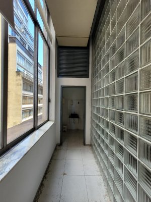 Salas/Conjuntos com 1.340m² no bairro Centro Histórico em Porto Alegre para Alugar