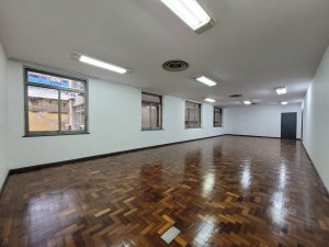 Conjunto/Sala com 341m² no bairro Centro Histórico em Porto Alegre para Alugar