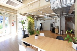 Loja com 190m² no bairro Santa Cecília em Porto Alegre para Alugar