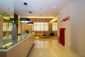 Salas/Conjuntos com 115m² no bairro Cristo Redentor em Porto Alegre para Alugar