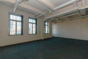 Predio com 1790m² no bairro Centro Histórico em Porto Alegre para Alugar