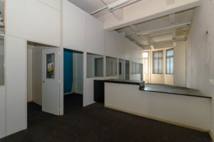 Predio com 4800m² no bairro Centro Histórico em Porto Alegre para Alugar