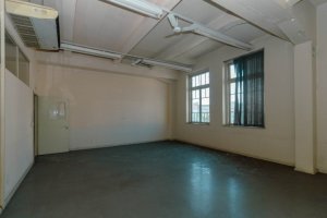 Predio com 4800m² no bairro Centro Histórico em Porto Alegre para Alugar