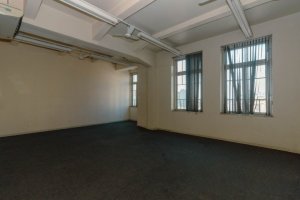 Predio com 4800m² no bairro Centro Histórico em Porto Alegre para Alugar