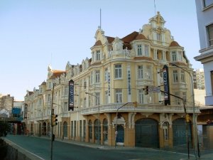 Predio com 4800m² no bairro Centro Histórico em Porto Alegre para Alugar