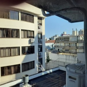 Salas/Conjuntos com 29m² no bairro Petrópolis em Porto Alegre para Alugar