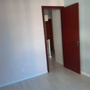 Salas/Conjuntos com 29m² no bairro Petrópolis em Porto Alegre para Alugar